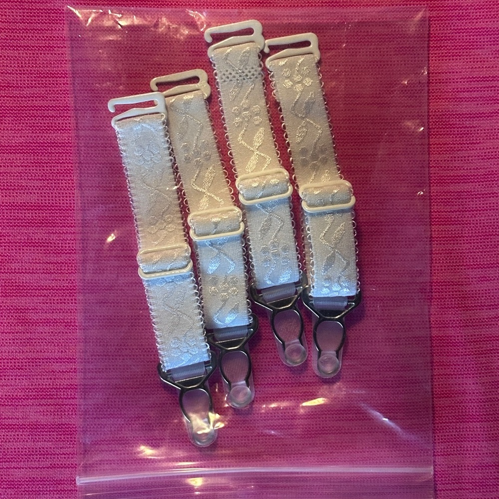4 replacement garters belt straps. Adjustable length from 4.5” to 6”  15mm wide